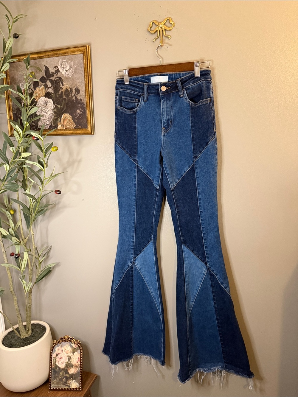 Women's Patchwork Flare Jeans in Dark Blue - Picture 3 of 8